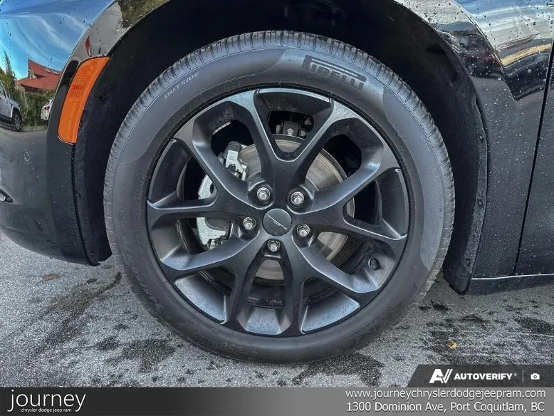 2027 CHRYSLER Pacifica angle 6