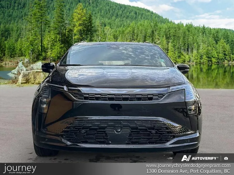 2027 CHRYSLER Pacifica angle 2