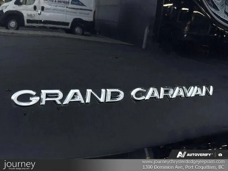 2025 CHRYSLER Grand Caravan angle 9