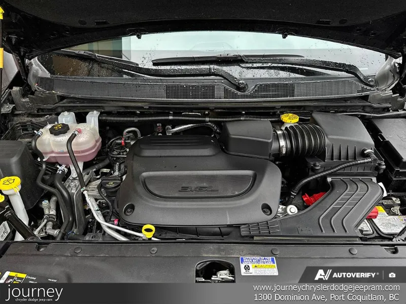 2025 CHRYSLER Pacifica angle 9