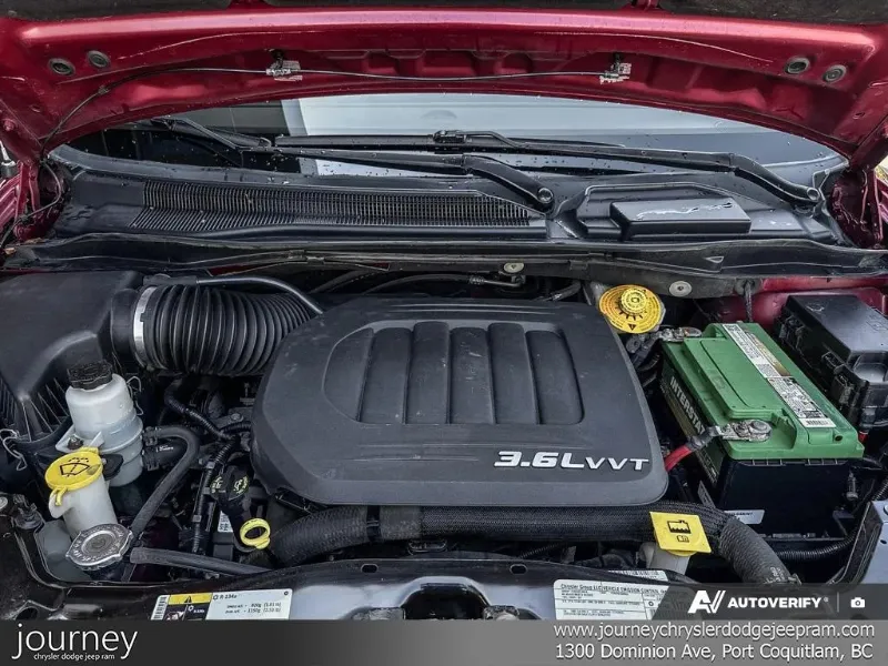2015 DODGE Grand Caravan angle 9