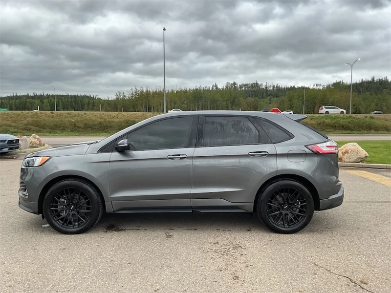 2023 FORD Edge ST at NorthStar Ford Fort McMurray Fort McMurray Alberta (Image 3/10)