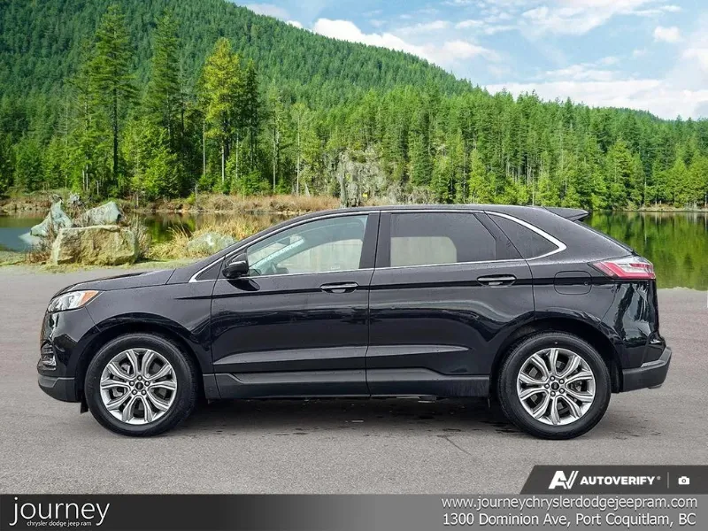2024 FORD Edge angle 3