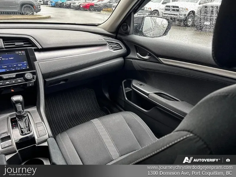 2018 HONDA Civic Sedan angle 10