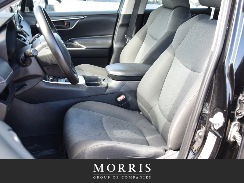 2021 Toyota RAV4   at Alfa Romeo of Winnipeg Winnipeg Manitoba (Image 13/22)