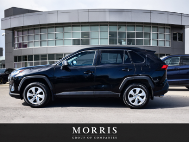 2021 Toyota RAV4   at Alfa Romeo of Winnipeg Winnipeg Manitoba thumbnail 3