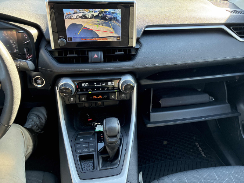 2023 Toyota RAV4 XLE  at Alfa Romeo of Winnipeg Winnipeg MB (Image 8/10)