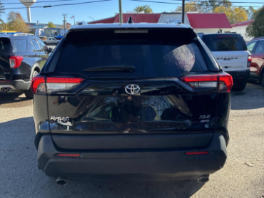 2023 Toyota RAV4 XLE  at Alfa Romeo of Winnipeg Winnipeg MB thumbnail 5