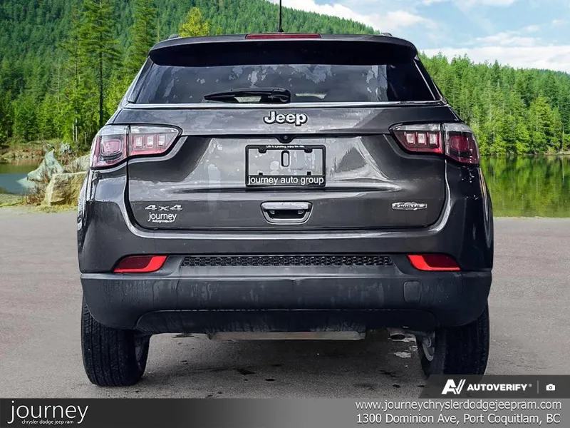 2018 Jeep Compass angle 5