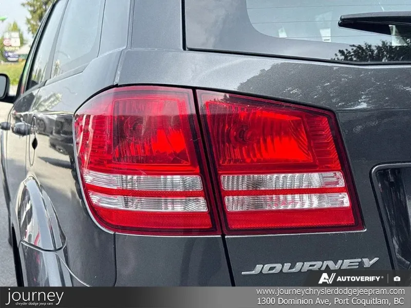 2015 DODGE Journey angle 10