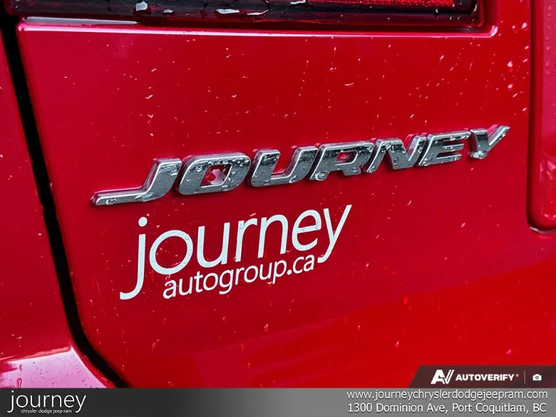 2015 DODGE Journey angle 9