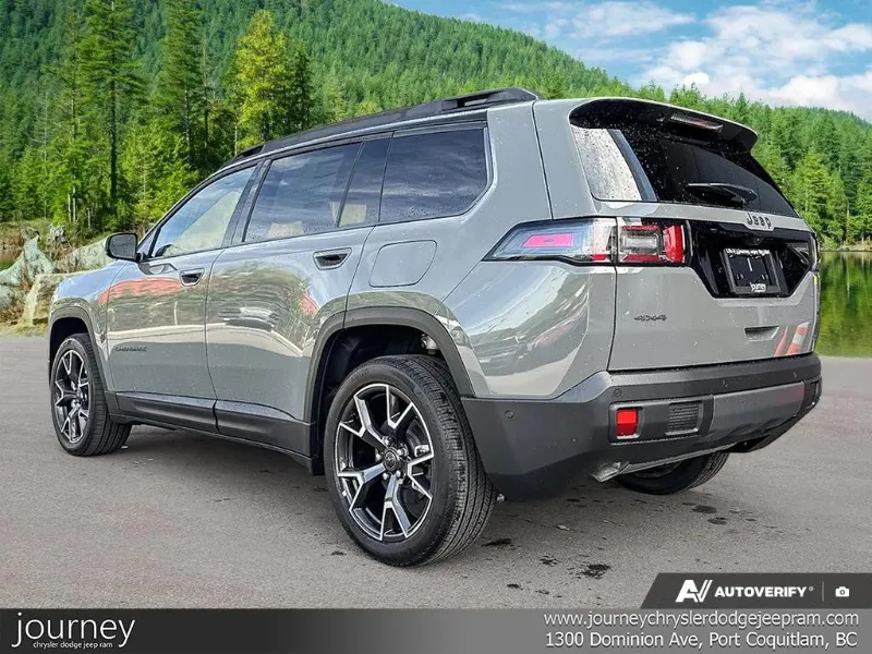 2026 JEEP Cherokee angle 4