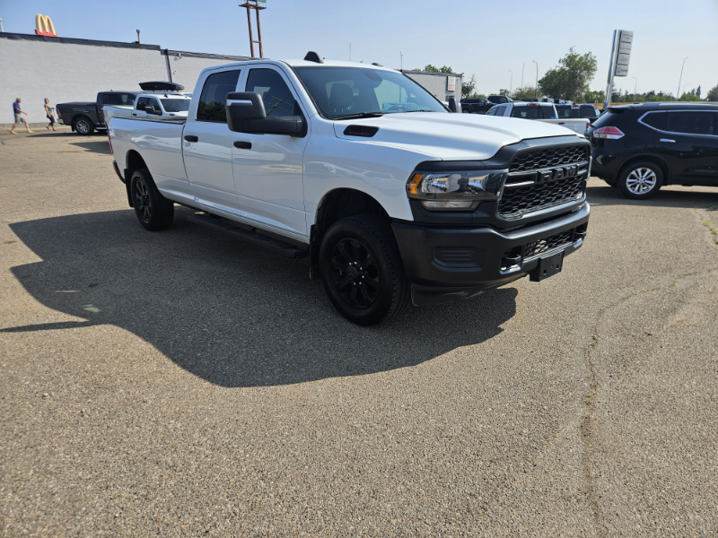 White 2024 RAM 3500 Pickup Truck Four-Wheel Drive 8-Speed Automatic