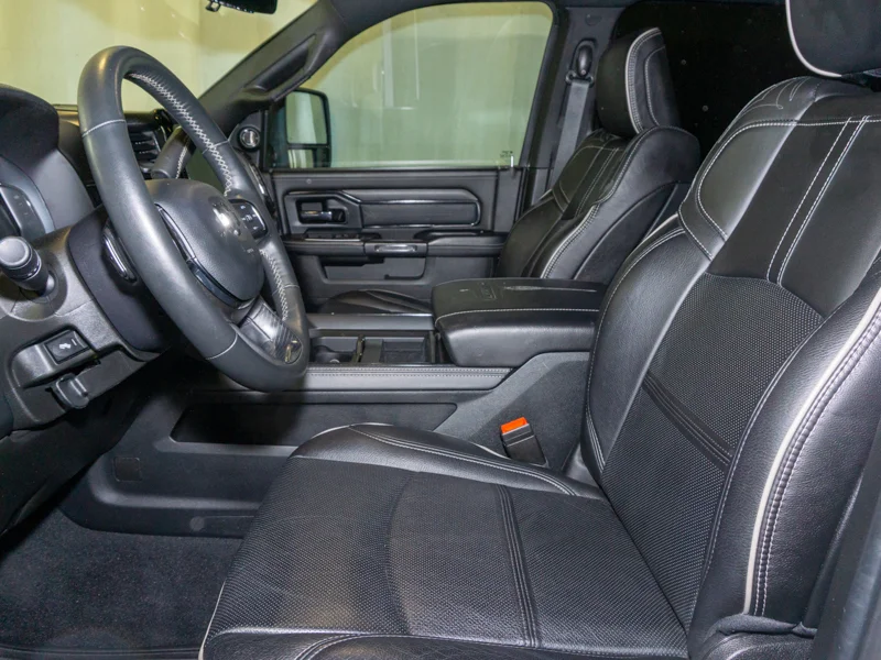 2024 RAM 3500 Limited at WOODGROVE CHRYSLER DODGE JEEP RAM Nanaimo British Columbia (Image 7/28)