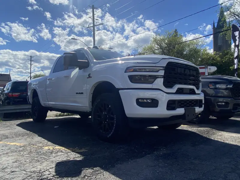RAM 2500 Limited Crew Cab 4WD 2026