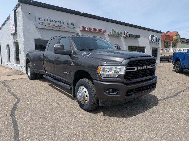 2024 RAM 3500 Big Horn Crew Cab LB DRW 4WD