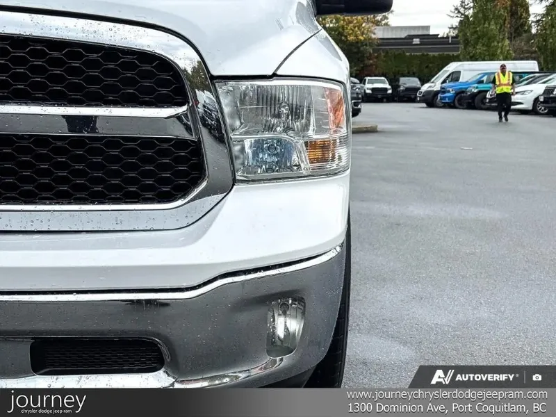 2020 RAM 1500 Classic angle 8