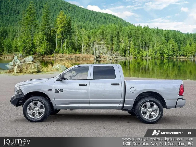 2019 RAM 1500 Classic angle 3