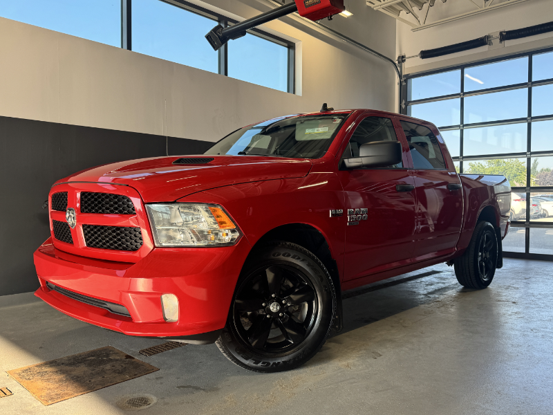 Flame Red 2022 RAM 1500 Pickup Truck Four-Wheel Drive Automatic