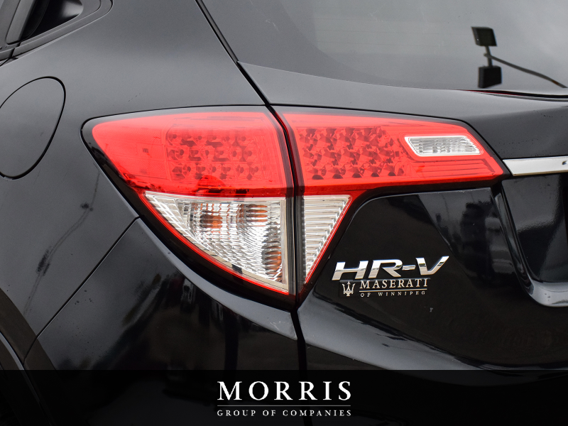 2021 Honda HR-V   at Alfa Romeo of Winnipeg Winnipeg Manitoba (Image 7/24)