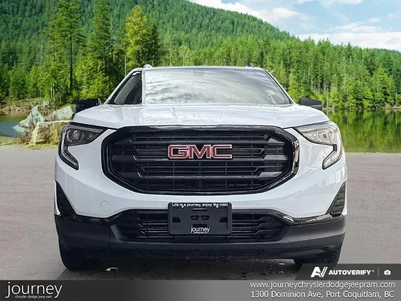 2019 GMC Terrain angle 2