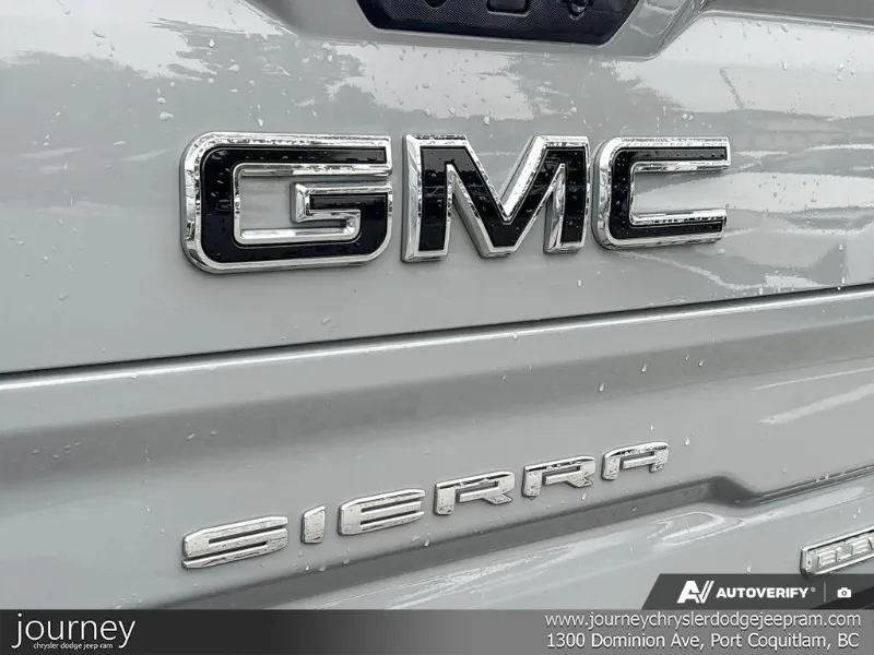 2024 GMC Sierra 1500 angle 9