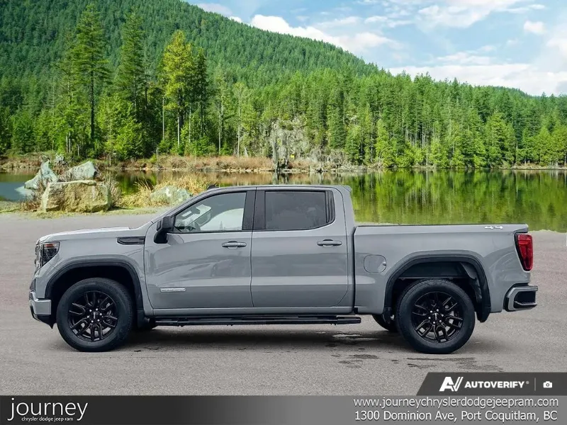 2024 GMC Sierra 1500 angle 4