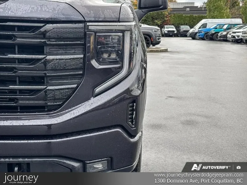 2023 GMC Sierra 1500 angle 8