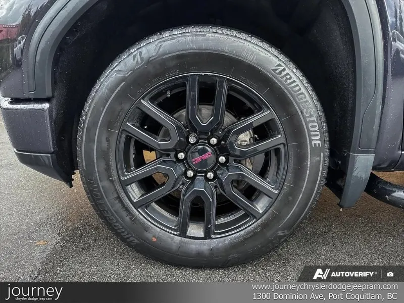 2023 GMC Sierra 1500 angle 7