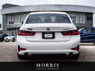 2022 BMW 3 Series 330i xDrive  at Alfa Romeo of Winnipeg Winnipeg Manitoba thumbnail 5