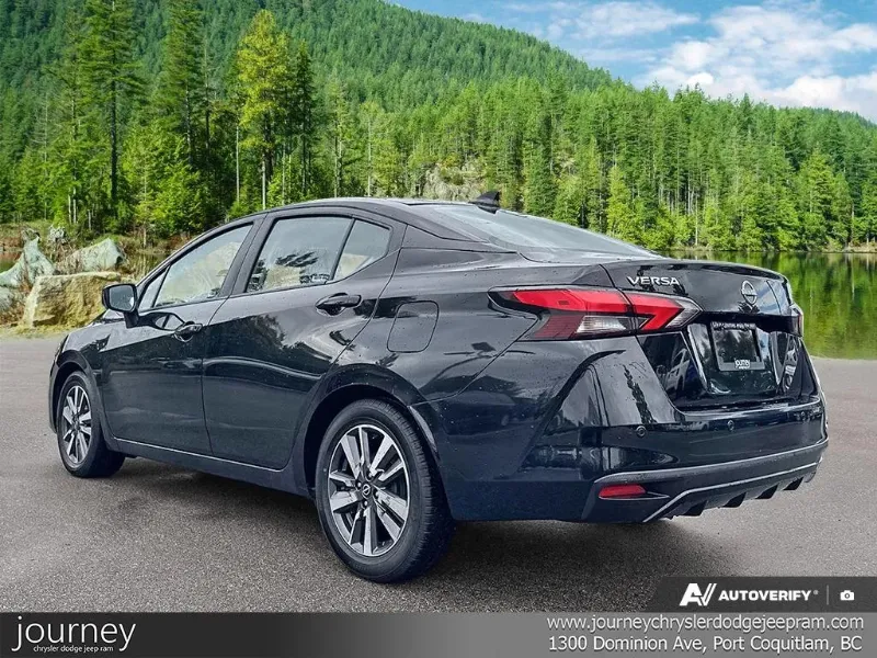 2024 NISSAN Versa angle 4