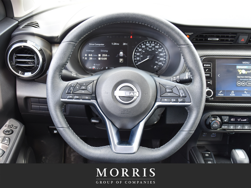 2024 Nissan Kicks SV at Alfa Romeo of Winnipeg Winnipeg Manitoba (Image 16/24)
