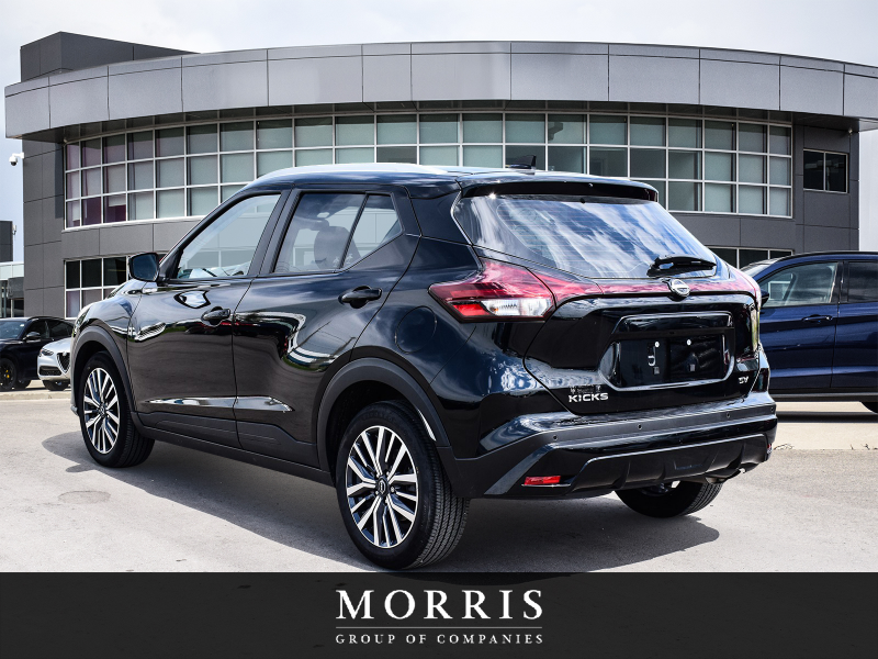2024 Nissan Kicks SV at Alfa Romeo of Winnipeg Winnipeg Manitoba (Image 4/24)