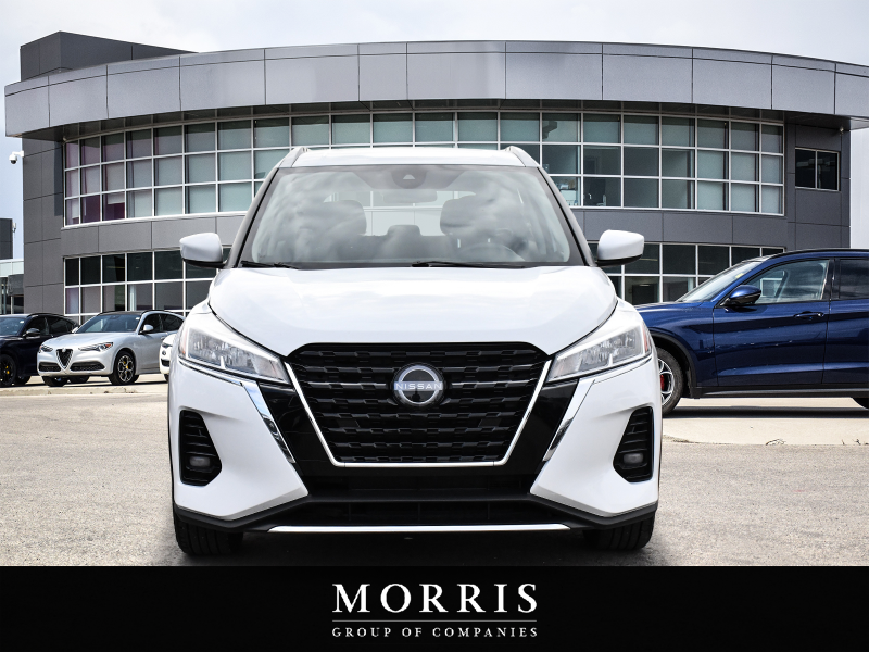 2025 Nissan KICKS PLAY   at Alfa Romeo of Winnipeg Winnipeg Manitoba (Image 2/25)