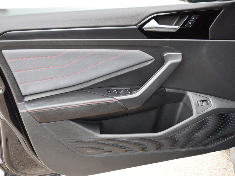 2025 Volkswagen Jetta GLI  at Alfa Romeo of Winnipeg Winnipeg Manitoba (Image 9/21)