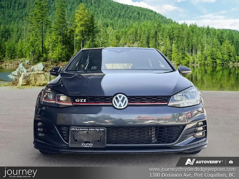2018 VOLKSWAGEN Golf GTI angle 2