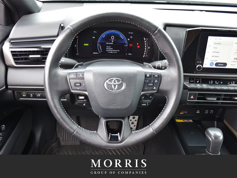 2025 Toyota Camry SE  at Alfa Romeo of Winnipeg Winnipeg Manitoba (Image 16/23)