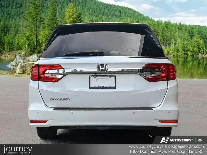 2020 HONDA Odyssey angle 5