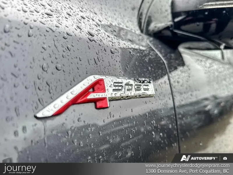 2019 ACURA MDX angle 7