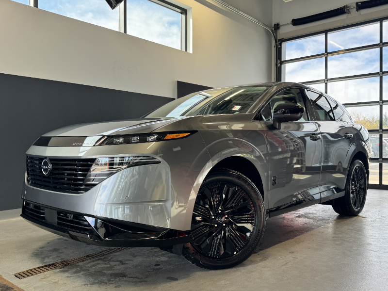 Gray (Gun Metallic) 2027 Nissan Murano SUV / Crossover All-Wheel Drive Automatic