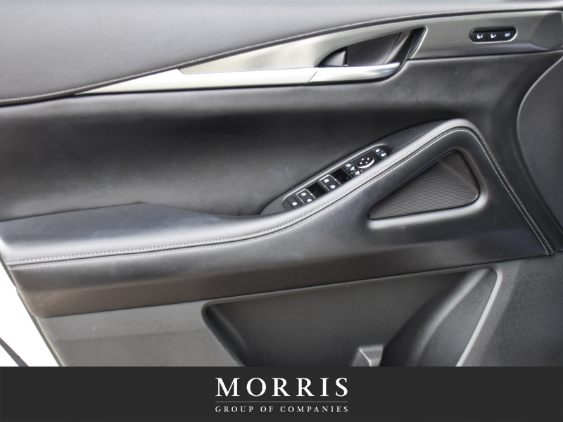 2023 Infiniti QX60 LUXE at Alfa Romeo of Winnipeg Winnipeg Manitoba (Image 9/23)