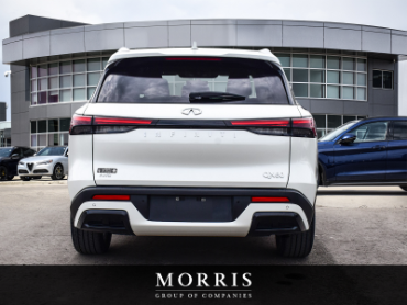 2023 Infiniti QX60 LUXE  at Alfa Romeo of Winnipeg Winnipeg Manitoba thumbnail 5
