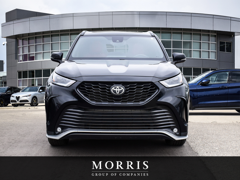 2022 Toyota Highlander XSE  at Alfa Romeo of Winnipeg Winnipeg Manitoba (Image 2/25)