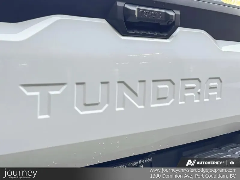 2024 TOYOTA Tundra angle 8