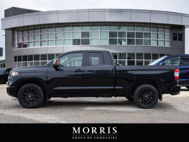 2020 Toyota Tundra SR5  at Alfa Romeo of Winnipeg Winnipeg Manitoba thumbnail 3