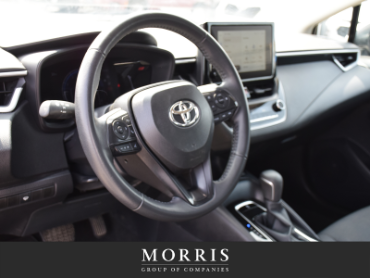 2026 Toyota Corolla LE  at Alfa Romeo of Winnipeg Winnipeg Manitoba thumbnail 11