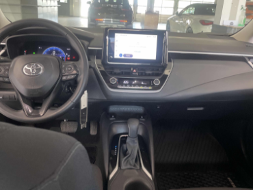 2026 Toyota Corolla LE  at Alfa Romeo of Winnipeg Winnipeg Manitoba thumbnail 29