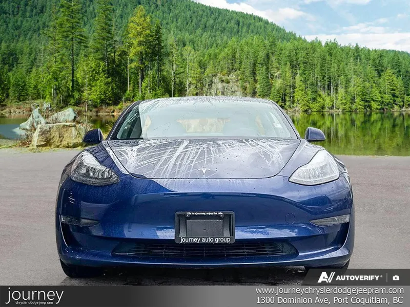 2021 TESLA Model 3 angle 2