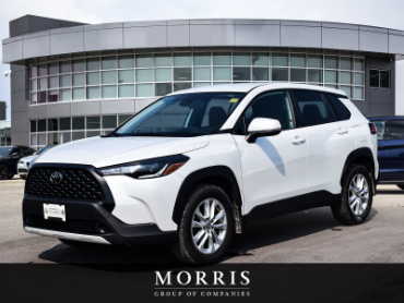 2022 Toyota Corolla Cross LE AWD  at Alfa Romeo of Winnipeg Winnipeg Manitoba thumbnail 1