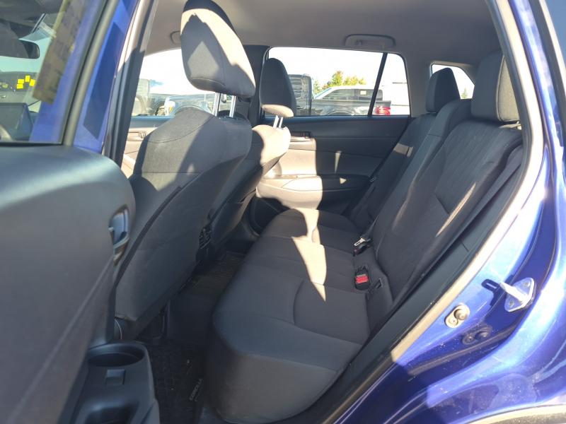 2025 Toyota Corolla Cross at Alfa Romeo of Winnipeg Winnipeg MB (Image 8/9)